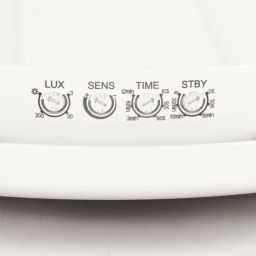 Strühm Edytor plafon zewnętrzny 1x15 W biała 04335