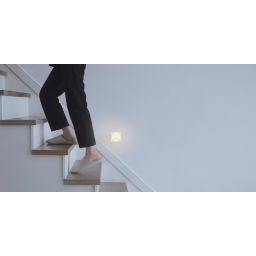 Yeelight Sensor Plug-in inteligentna lampka nocna z czujnikiem zmierzchu 1x0,5W biała YLYD11YL