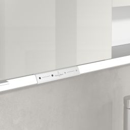 Villeroy & Boch My View+ szafka 140x16,8x75 cm z lustrem do zabudowy Pure White A48214VF