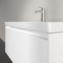 Villeroy & Boch Skyla szafka 97,2x43,9x43,6 cm podumywalkowa wisząca Brilliant White C78900VE