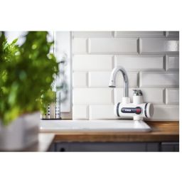 Noveen przepływowy podgrzewacz wody 3,6 kW elektryczny IWH360