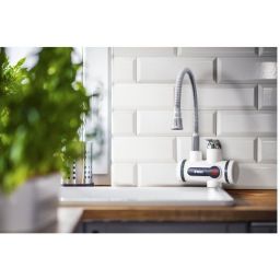 Noveen przepływowy podgrzewacz wody 3,6 kW elektryczny IWH360