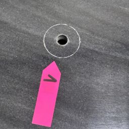 Outlet - Kela Liron wieszak na ręcznik stojący podwójny czarny/złoty 20020