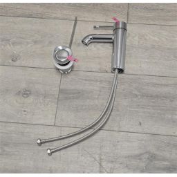 Outlet - Grohe Essence bateria umywalkowa stojąca StarLight Chrome 23589001