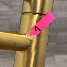 Outlet - Oltens Molle bateria umywalkowa stojąca wysoka złoto szczotkowane 32400810