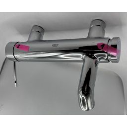 Outlet - Grohe Essence bateria wannowo-prysznicowa ścienna StarLight Chrome 33628001