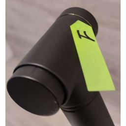 Outlet - Deante Bidetta zestaw słuchawki bidetowej ścienny czarny ANW_N51B