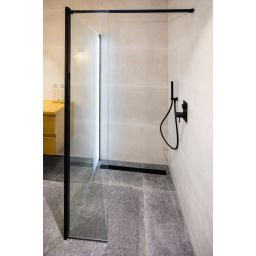 ACO ShowerDrain C Black odpływ liniowy 68,5 cm kołnierz płaski z rusztem Massive czarny 9010.91.01