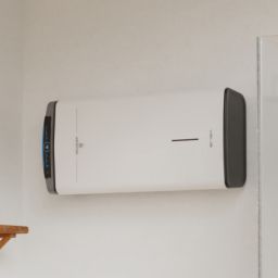 Ariston Velis Dune WiFi pojemnościowy podgrzewacz wody 80 l 1,5 kW elektryczny 4018002