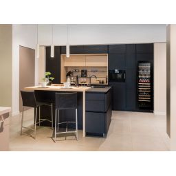 Avintage chłodziarka do wina 97 butelek do zabudowy AVI98AC3ZI