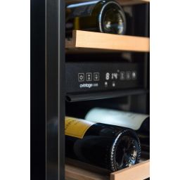 Avintage chłodziarka do wina 20 butelek do zabudowy AVU31DHD