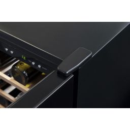 Berg BRGWM chłodziarka do wina 45 butelek wolnostojąca BRGWM451