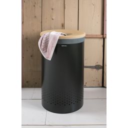 Brabantia kosz na bieliznę 60 l czarny mat 120022