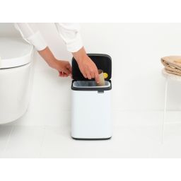 Brabantia Bo kosz na śmieci 4 l biały 222344