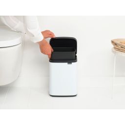 Brabantia Bo kosz na śmieci 4 l biały 222344