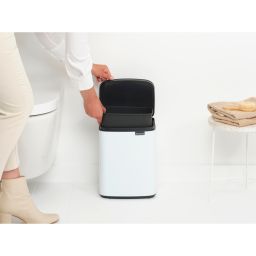Brabantia Bo kosz na śmieci 7 l biały 222368