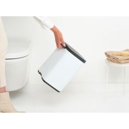 Brabantia Bo kosz na śmieci 7 l biały 222368