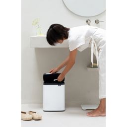 Brabantia Bo kosz na śmieci 12 l biały 222467