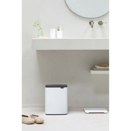 Brabantia Bo kosz na śmieci 12 l biały 222467