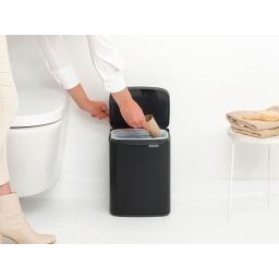 Brabantia Bo kosz na śmieci 7 l czarny mat 222900