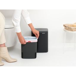 Brabantia Bo kosz na śmieci 7 l czarny mat 222900
