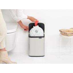 Brabantia Bo kosz na śmieci 7 l stal polerowana 222948