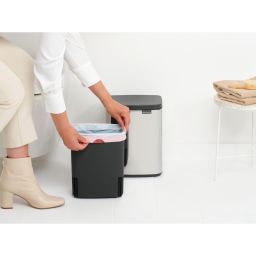 Brabantia Bo kosz na śmieci 7 l stal polerowana 222948