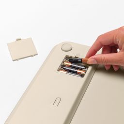 Brabantia ReNew waga łazienkowa beżowa 223440