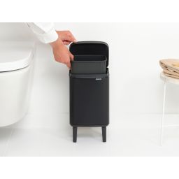 Brabantia Bo kosz na śmieci 4 l czarny mat 227028