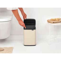 Brabantia Bo kosz na śmieci 4 l beżowy 234088