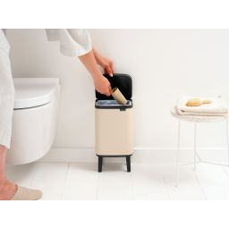 Brabantia Bo Hi kosz na śmieci 4 l Soft Beige 251627