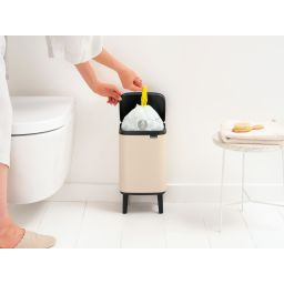 Brabantia Bo Hi kosz na śmieci 7 l Soft Beige 251641