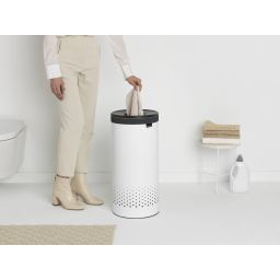 Brabantia kosz na bieliznę 35 l z pokrywą biały 304866