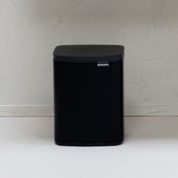 Brabantia Bo kosz na śmieci 7 l czarny mat 222900