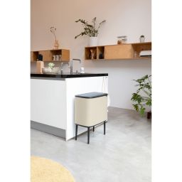 Brabantia Bo Touch Bin kosz na śmieci 36 l beżowy/czarny 201189