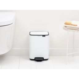 Brabantia Bo kosz na śmieci 4 l biały 236723