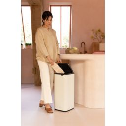 Brabantia Bo pojemnik na odpady 30 l beżowy 238222