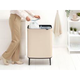 Brabantia Bo Touch Bin pojemnik na odpady 60 l beżowy 251580