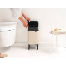 Brabantia Bo Hi kosz na śmieci 4 l Soft Beige 251627