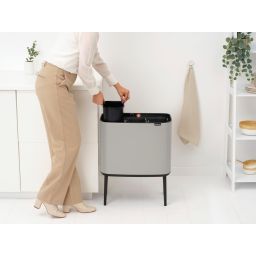 Brabantia Bo Touch Bin pojemnik na odpady 33 l szary 255021