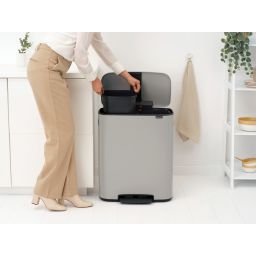 Brabantia Bo pojemnik na odpady 60 l Soft Grey 255069