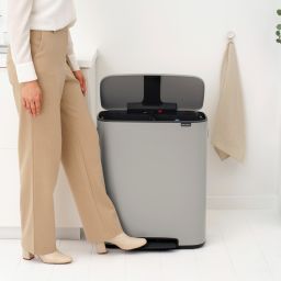 Brabantia Bo pojemnik na odpady 60 l Soft Grey 255069