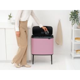 Brabantia Bo Touch Bin pojemnik na odpady 33 l Lilac Pink 255328