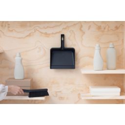 Brabantia Sink Side szufelka z miotełką ciemny szary 234163