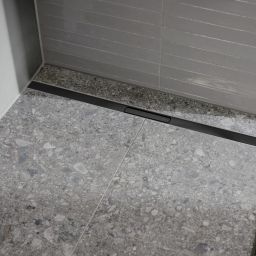 Geberit CleanLine odpływ liniowy 110 cm czarny 154.502.TE.1