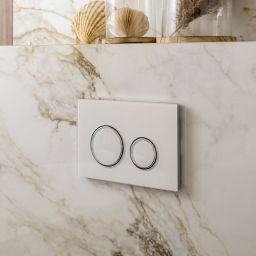 Geberit Sigma50 przycisk spłukujący do WC chrom błyszczący-biały 115.884.SI.1