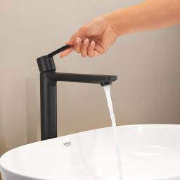 Grohe Lineare New bateria umywalkowa stojąca czarna 234052431