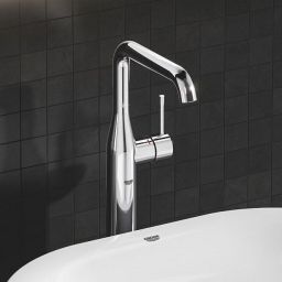 Grohe Essence New bateria umywalkowa stojąca wysoka chrom 32901001