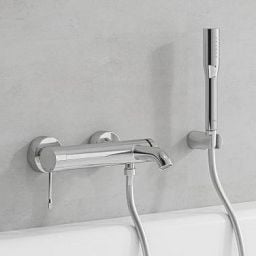 Grohe Essence bateria wannowo-prysznicowa ścienna chrom 33624001