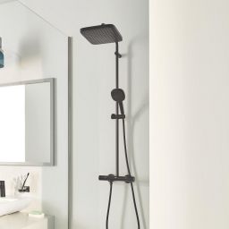 Grohe Vitalio Comfort 250 zestaw prysznicowy ścienny termostatyczny z deszczownicą czarny mat 266962431